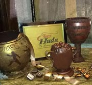 كؤوس منوعة من الشوكولا