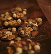 لونا مكسرات